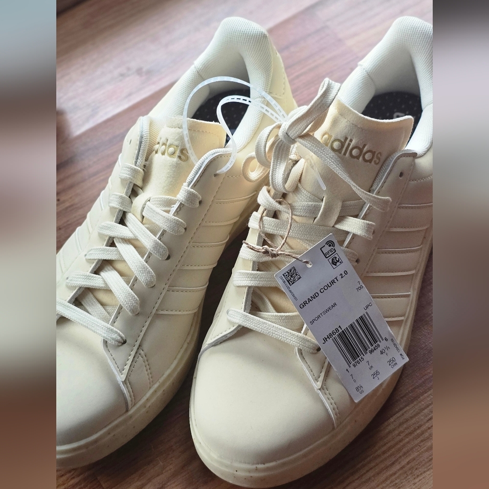 Adidas Grand Court 2.0 Sneakers